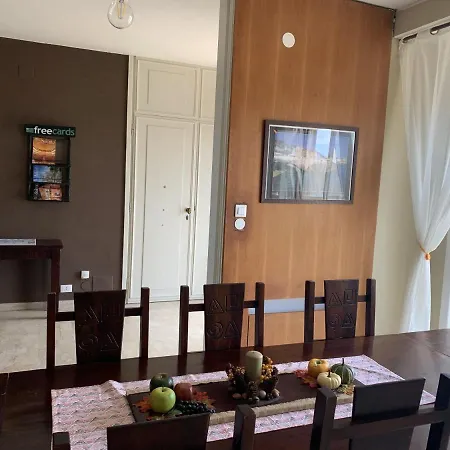 L'attico Di Piazza Mazzini Bed and Breakfast