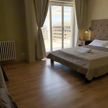 L'attico Di Piazza Mazzini Λέτσε