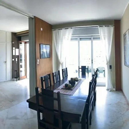Bed and Breakfast L'attico Di Piazza Mazzini 2*