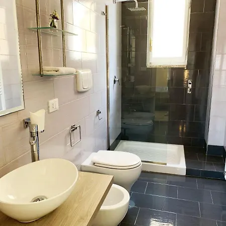 Bed and Breakfast L'attico Di Piazza Mazzini Λέτσε